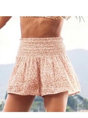 Aerie Peach Floral High Waist Shorts